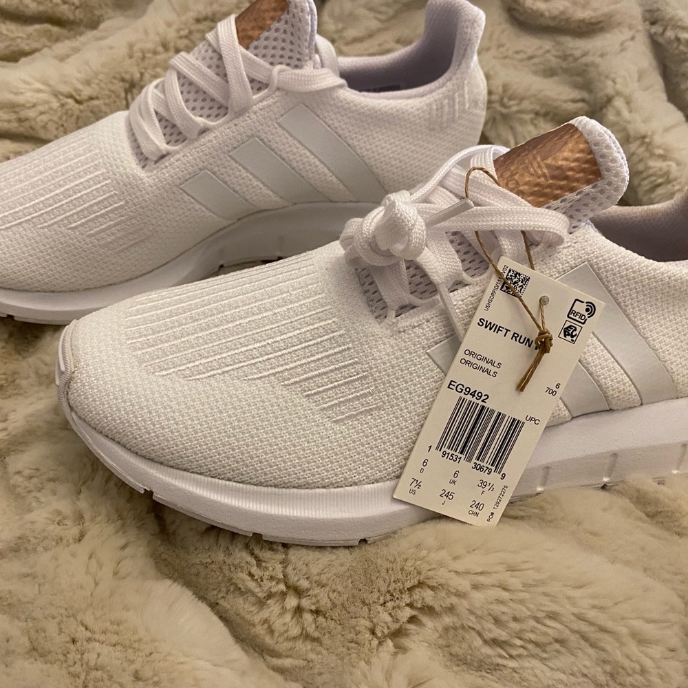 Adidas Swift Run Shoes